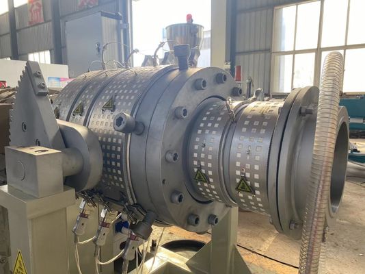 Cấp thoát nước Dây chuyền đùn ống nhựa PVC tự động được điều khiển bằng PLC