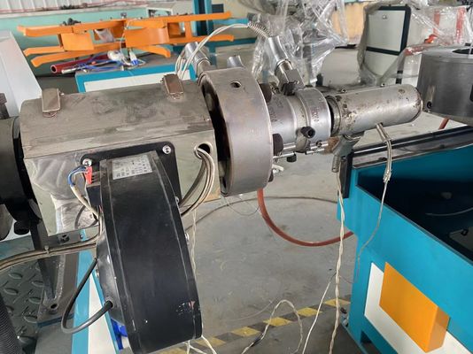 PE PP PVC Dây chuyền sản xuất ống lượn sóng tường đơn cho máy giặt