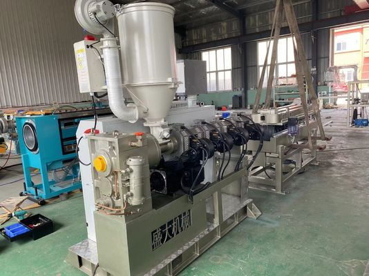 Vít đơn nhựa PE PP PVC Dây chuyền đùn ống sóng đơn tường PLC