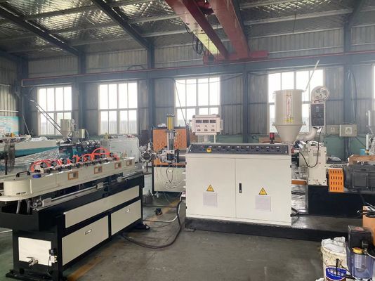 Máy tạo hình chân không Dây chuyền ép đùn ống đơn tường