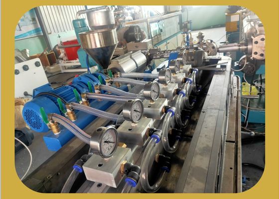 Máy đùn dây cáp vỏ bọc PVC 40m / phút
