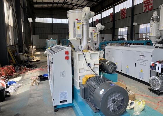 Dây chuyền sản xuất máy đùn ống nhựa PVC trục vít đôi
