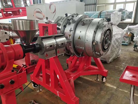 Dây chuyền sản xuất ống nhựa PE rắn ba lớp 200-500mm