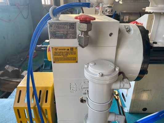 32-110 mm PE HDPE Máy đùn ống đơn treo tường