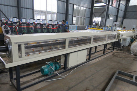 Dây chuyền sản xuất ống nhựa PPR PE HDPE ba lớp cho ống dẫn nước cấp nước tưới tiêu năng lượng