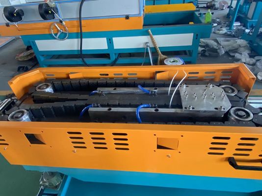 Dây truyền sóng PE PP Luồn dây chuyền đùn ống sóng đơn trên tường