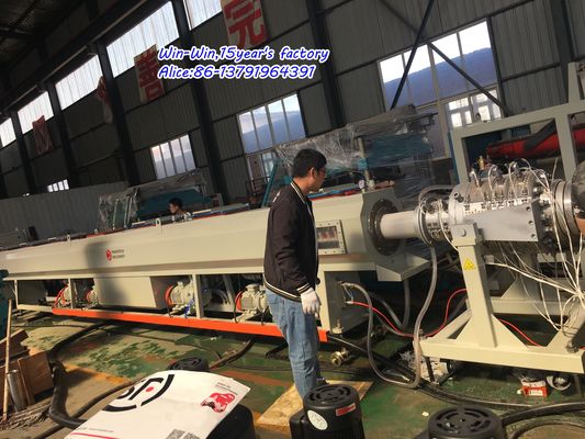 HDPE PE PPR UPVC CPVC Dây chuyền sản xuất ống sóng PVC cho dây dẫn điện