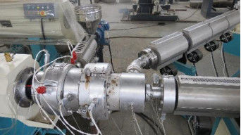 Dây chuyền ép đùn ống nhựa PVC ba lớp hiệu quả cao