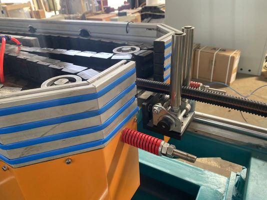 Dây chuyền sản xuất ống lượn sóng đơn tường PE PP có dây chuyền đánh dấu