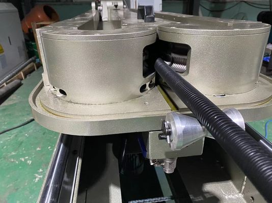 Vít đơn nhựa PE PP PVC Dây chuyền đùn ống sóng đơn tường PLC