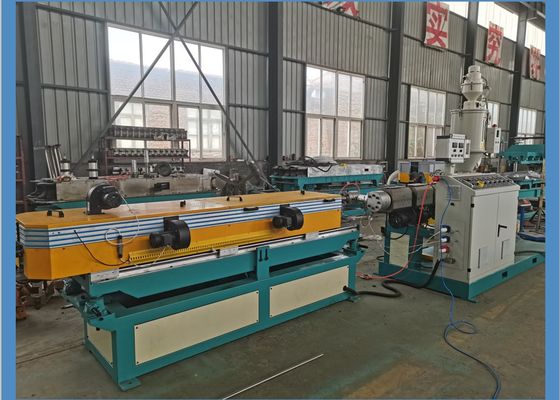 Máy đùn ống nước thải gấp đôi PVC 750kg / H