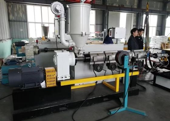 180kg / H Máy làm ống sóng có tường kép Hệ thống sưởi điện 33L / D
