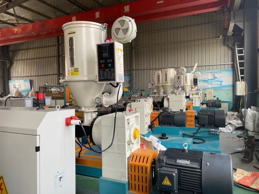 Dây chuyền ép đùn ống PE sóng PP Ống thoát nước Ống dẫn điện